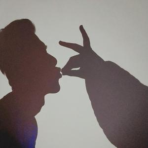 黑人又粗又大XXXXOO
